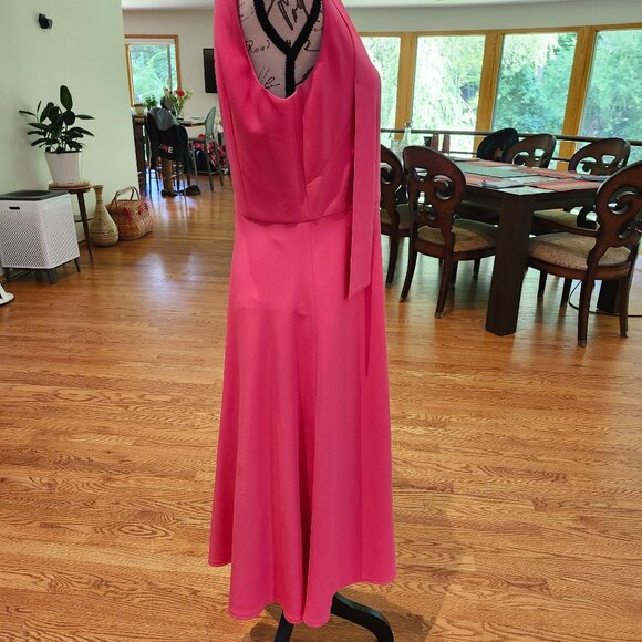 MAGGIE LONDON Ruthie Tie Neck Dress - Picture 4 of 9